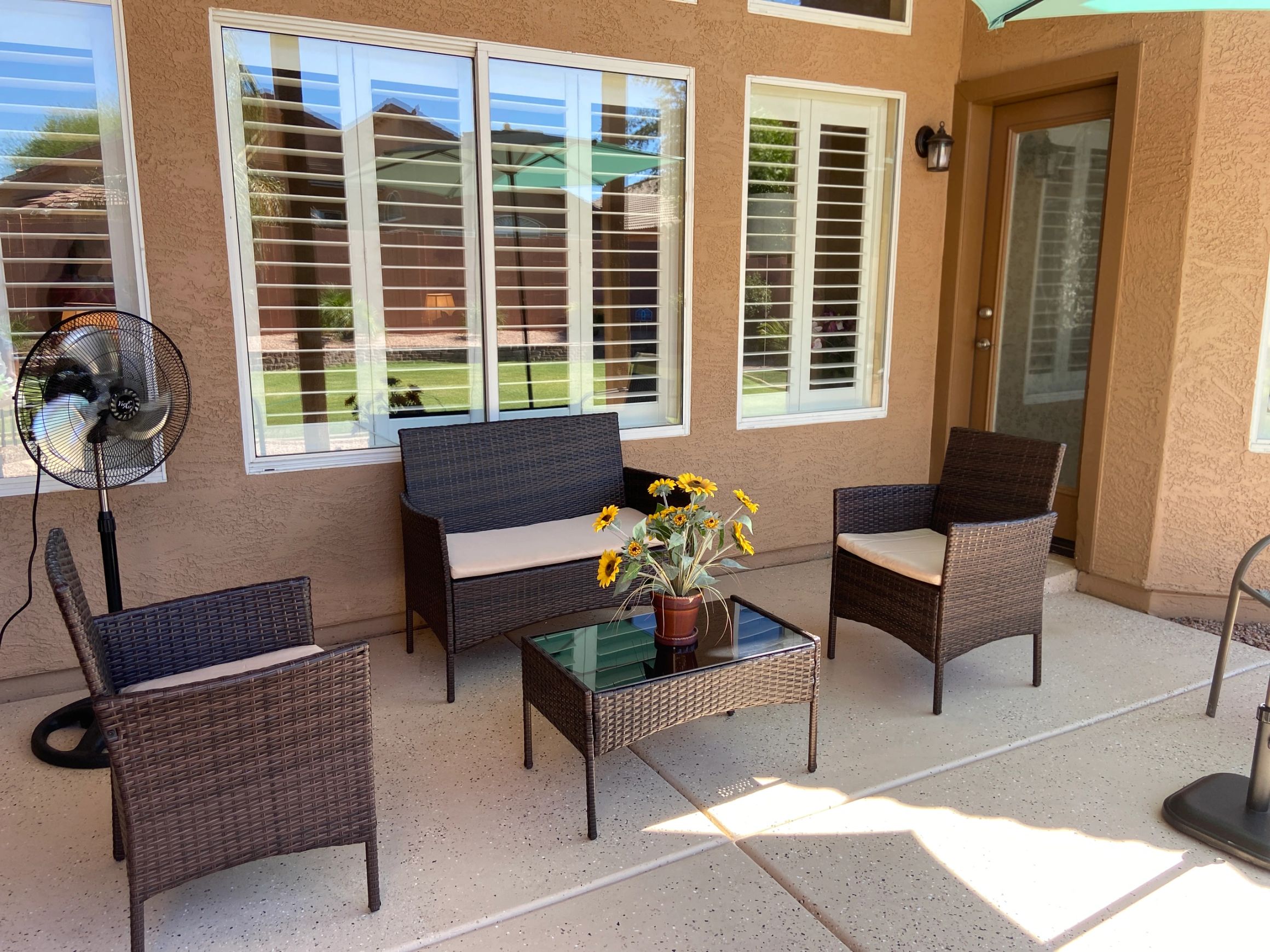 Covered patio at Marigold at Redwood Assisted Living Home.