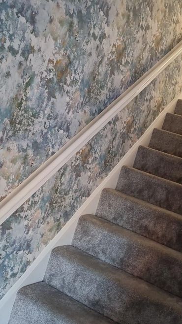 Wallpapered Stairs & landing✅