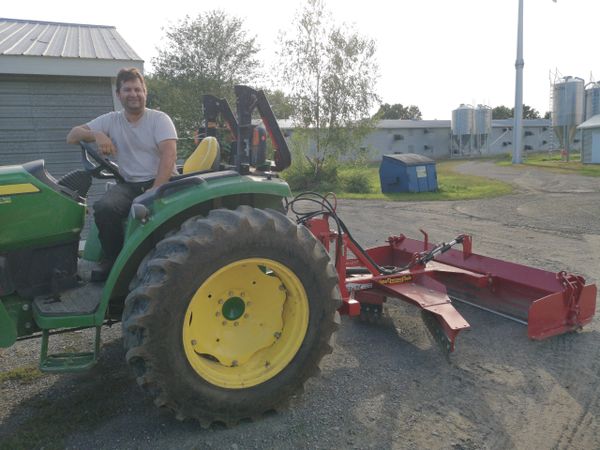 La Gratte niveleuse pour tracteur 