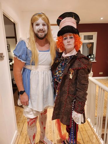 Dark Alice in Wonderland dress Mad Hatter Halloween wigs Hire
Uckfield Sussex French's Fancy Dress