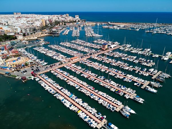 Torrevieja Marina - Sunny Casitas Holiday Rentals Alicante