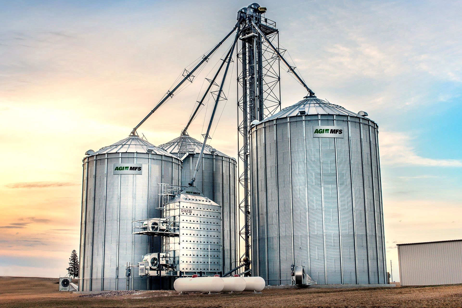 grain sylo grain sylo
