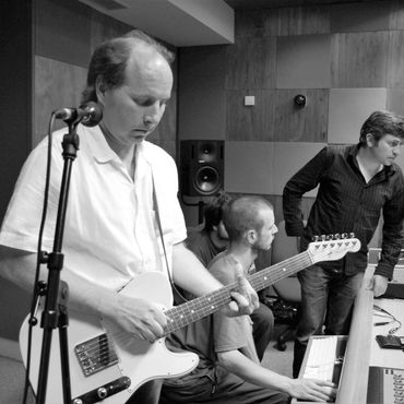 Recording ‘Free! Free At Last’ at SARC, Belfast, in 2007 with Cormac O’Kane at the desk. Photo: Ali 