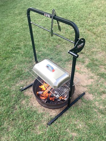 G-grills,ggrill, ggrills, grill, campfire grill, Santa Maria, open fire cooking 

*Lid not included