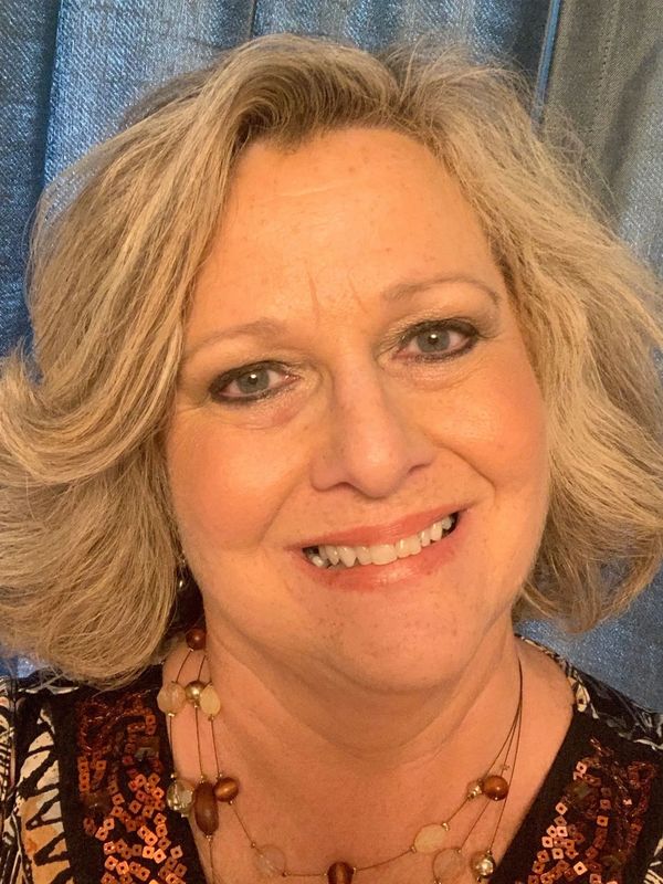 Debra Johnson - Broker/Owner  D.R. Johnson Realty, Dade City, FL