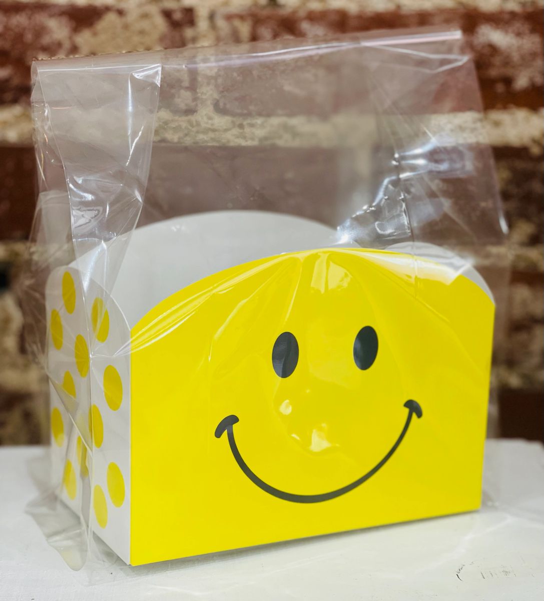 Small Smiley Face Box