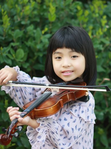 Leyuan Zhang, 2nd Prize, Strings, 8th Edition