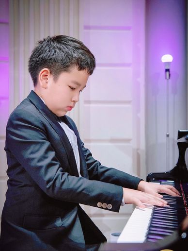 Piano phenom Kevin Chen wins top prize at prestigious competition