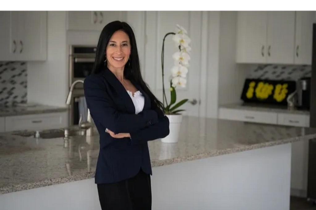 Gina Nuzzo, CEO of Gina Fata Coaching provides an empathetic, yet direct approach style to coaching.