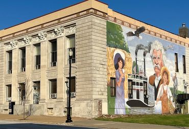 The Hannibal, Missouri city hall building