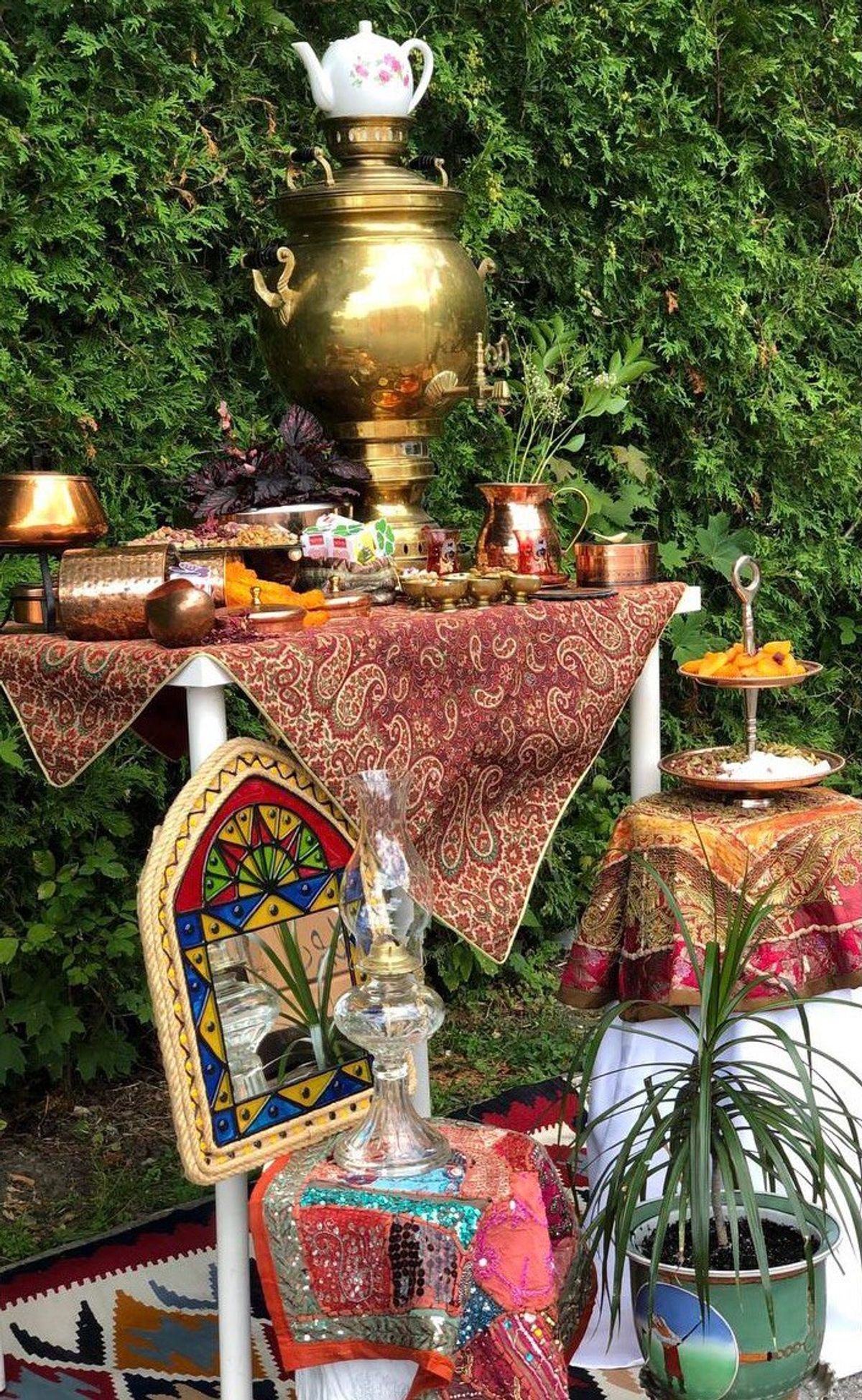 Traditional Persian teahouse wedding station with tea and sweets by Lovely Event Toronto