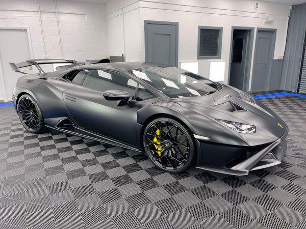 Autobath Detailing Paint Protection Film PPF Lamborghini Huracan STO detailing Edinburgh Scotland