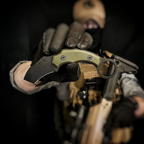 Man holding knife