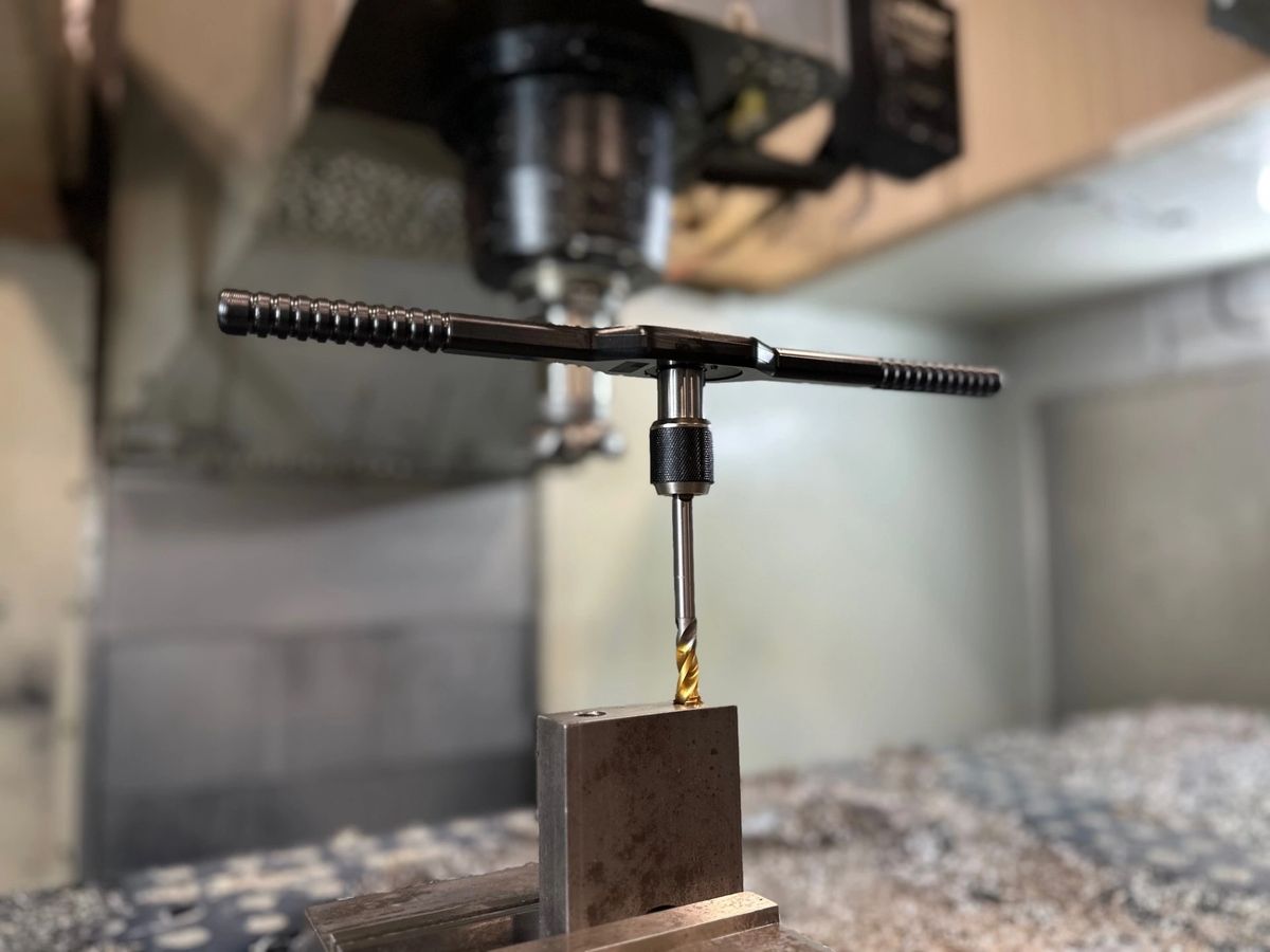 KPM Ratcheting Tap Handle