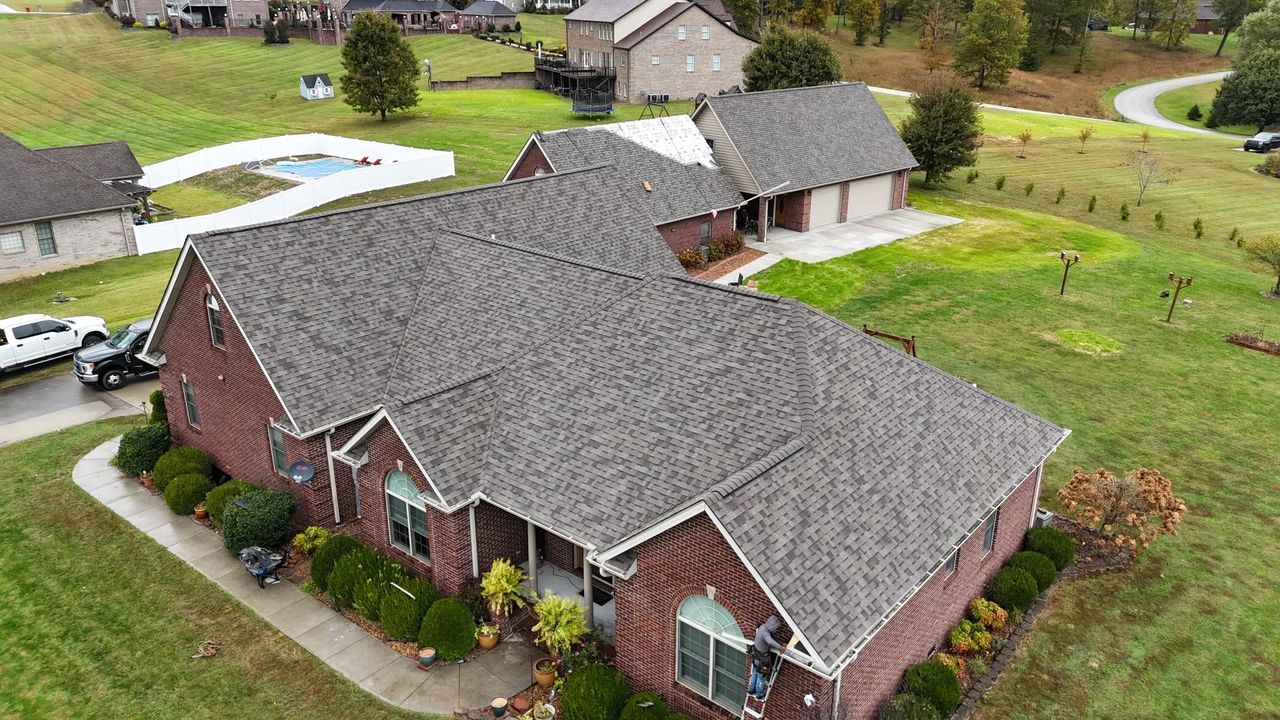 Bluejay Construction roofing