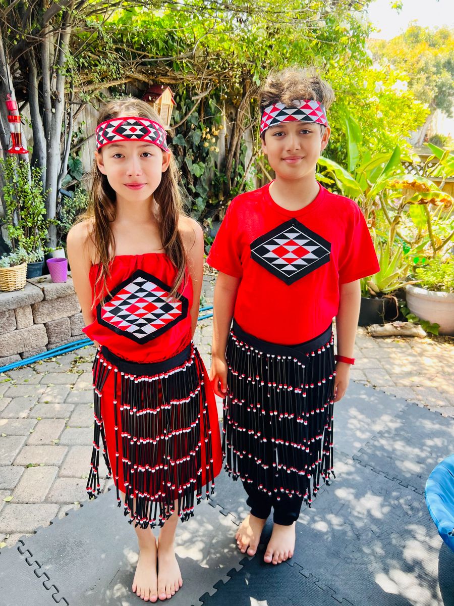 Māori costume