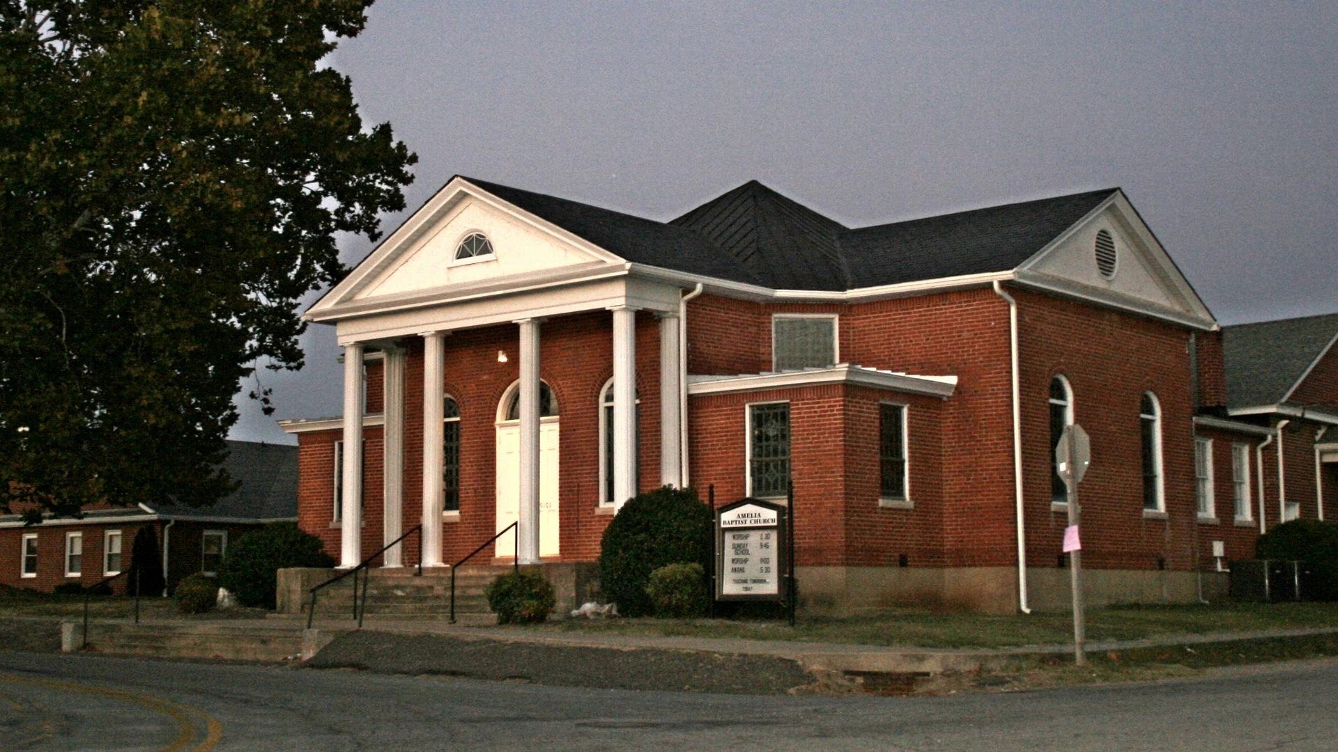 Amelia Baptist Church Home