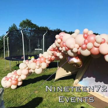 Beautiful nude balloon garland for a festival hen party celebration 