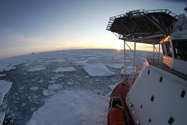 Navigating the Antarctic pack-ice on the way to Mawson station. Onboard the MPV Everest. 