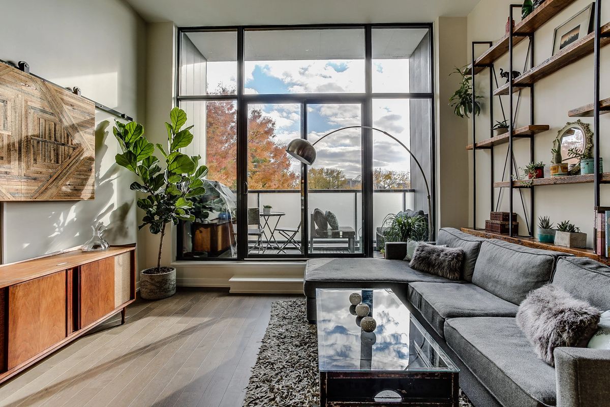 DETAILS STAGING + DESIGN