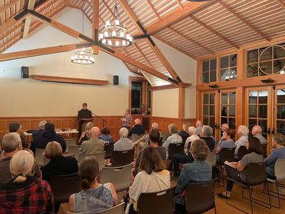 Mo Dear introducing Fr. Christopher LaRocca, OCD at our Introduction to Prayer session.