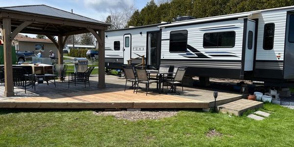 Waterfront trailer rental
