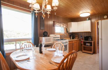 Cottage # 3 Kitchen / Dining room