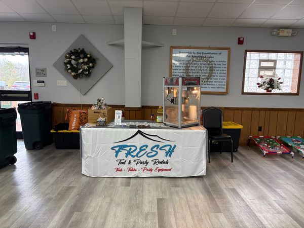 Vending free popcorn at toy drive