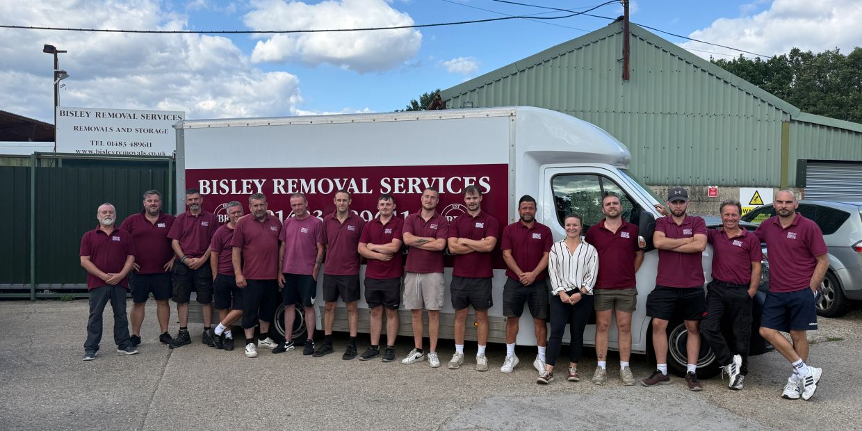 Team photo of porters and drivers