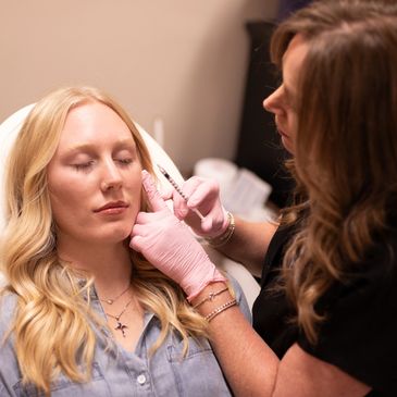 Botox Injections
Neurotoxin treatments
Botox
Dysport
Xeomin
Natural results
Dermal fillers

