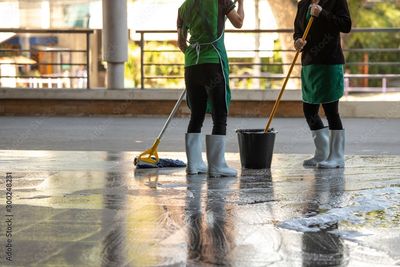 home cleaning, office cleaning, commercial cleaning