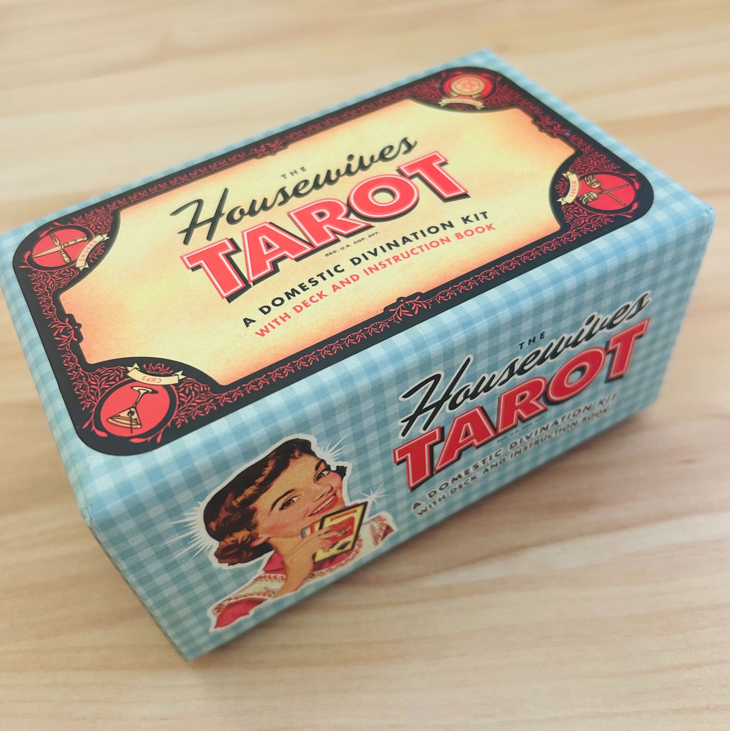 The Housewives Tarot Deck Review