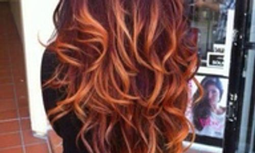 Amazing red tones in a balayage technique.