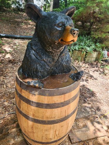 Bear chainsaw carving, carver Chris Gagnon