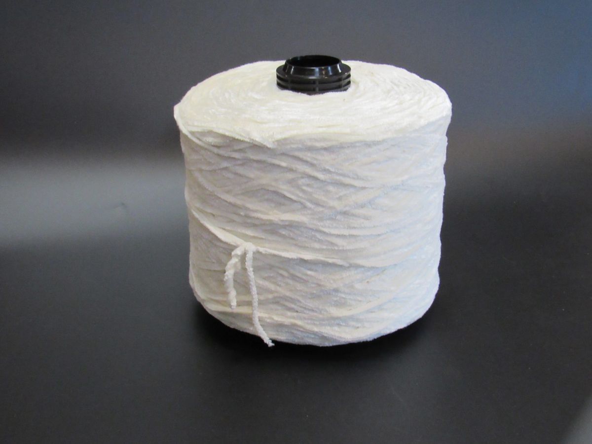 "Natural", Rayon 88 Cotton 12, Plush Chenille, 550 YPP, 2.75 POUND CONE
