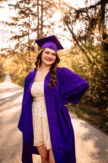 Shannon Rose Photographer Cary Crystal Lake Algonquin IL Senior Portrait Natural Light Photographer