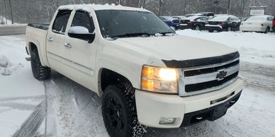 2011 Chevy Silverado  low down payment low monthly payments at lux car sales 1040 Dundee Ave 60118