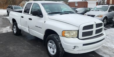 2002 Dodge Ram 1500 for sale @ lux car sales &  rentals 1040 Dundee Ave East Dundee 833-589-7253