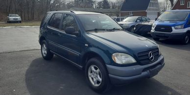 1998 Mercedes ML320  affordable ride at lux car sales & rental llc 1040 Dundee Ave east dundee il 