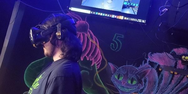 Five virtual rs and the games they play