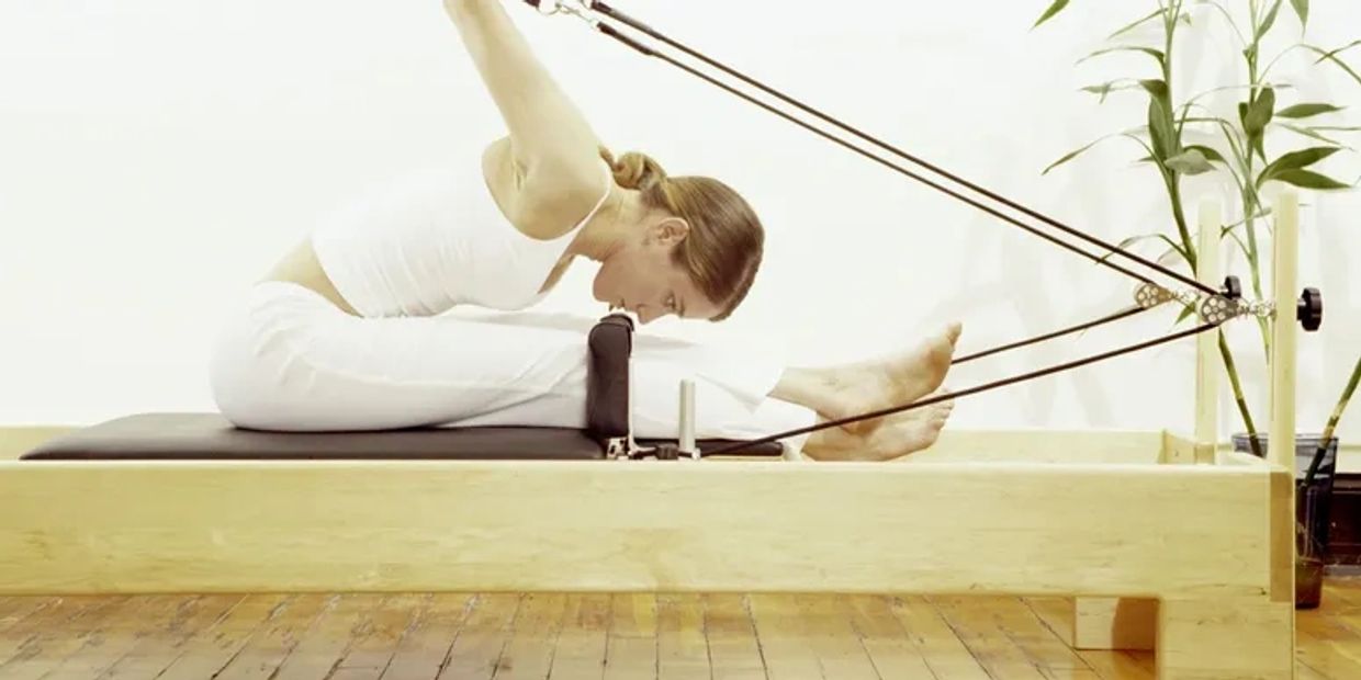 reformer pilates, london sport physio, london, physiotherapist, pilates class, pain management