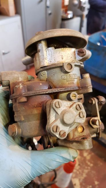 Stationary Engine Carb cleaned with Injection cleaner by hand 