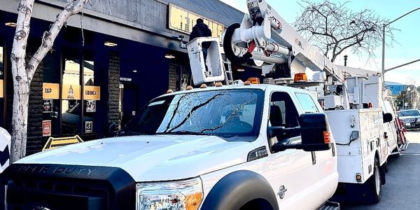 Sign Installation & Maintenance