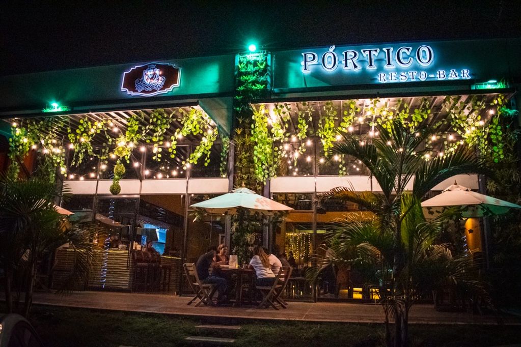 Portico Resto Bar Lugar exclusivo, rumba y la mejor coctelería.