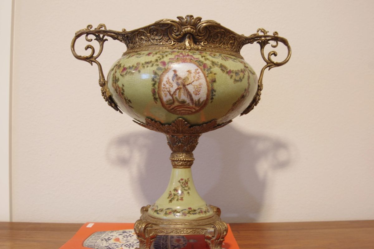 19th Century Hand Painted Porcelain Centrepiece w/Brass Mounting Hua ...