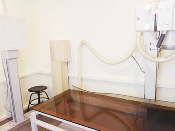 X  ray machine onsite at Clinic near Tanjong Pagar 