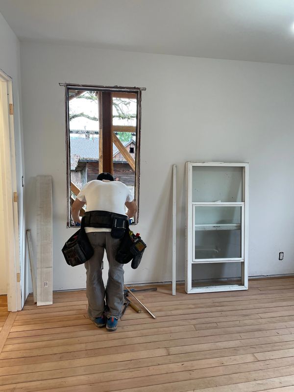 Professional tile contractor company handling remodeling and window installation in Snohomish WA
