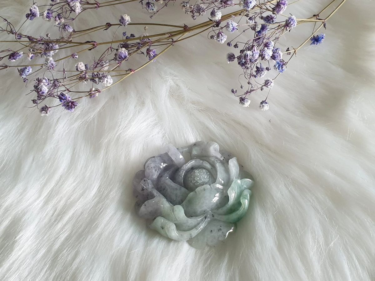 Purple Wuji Jadeite Peony Pendant 紫乌鸡牡丹花吊坠