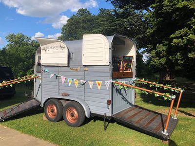 Horsebox Bar