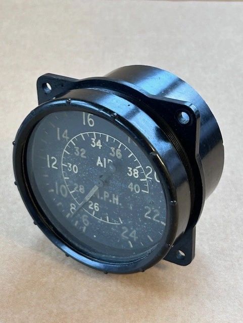 Battle of Britain dated Spitfire Air Speed Indicator 400 mph 6A/583
